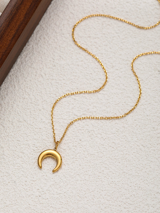 Cutout Heart Minimalist Gold Necklace