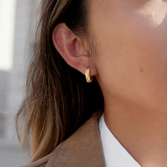 Luna Ridge Hoop Earrings Set