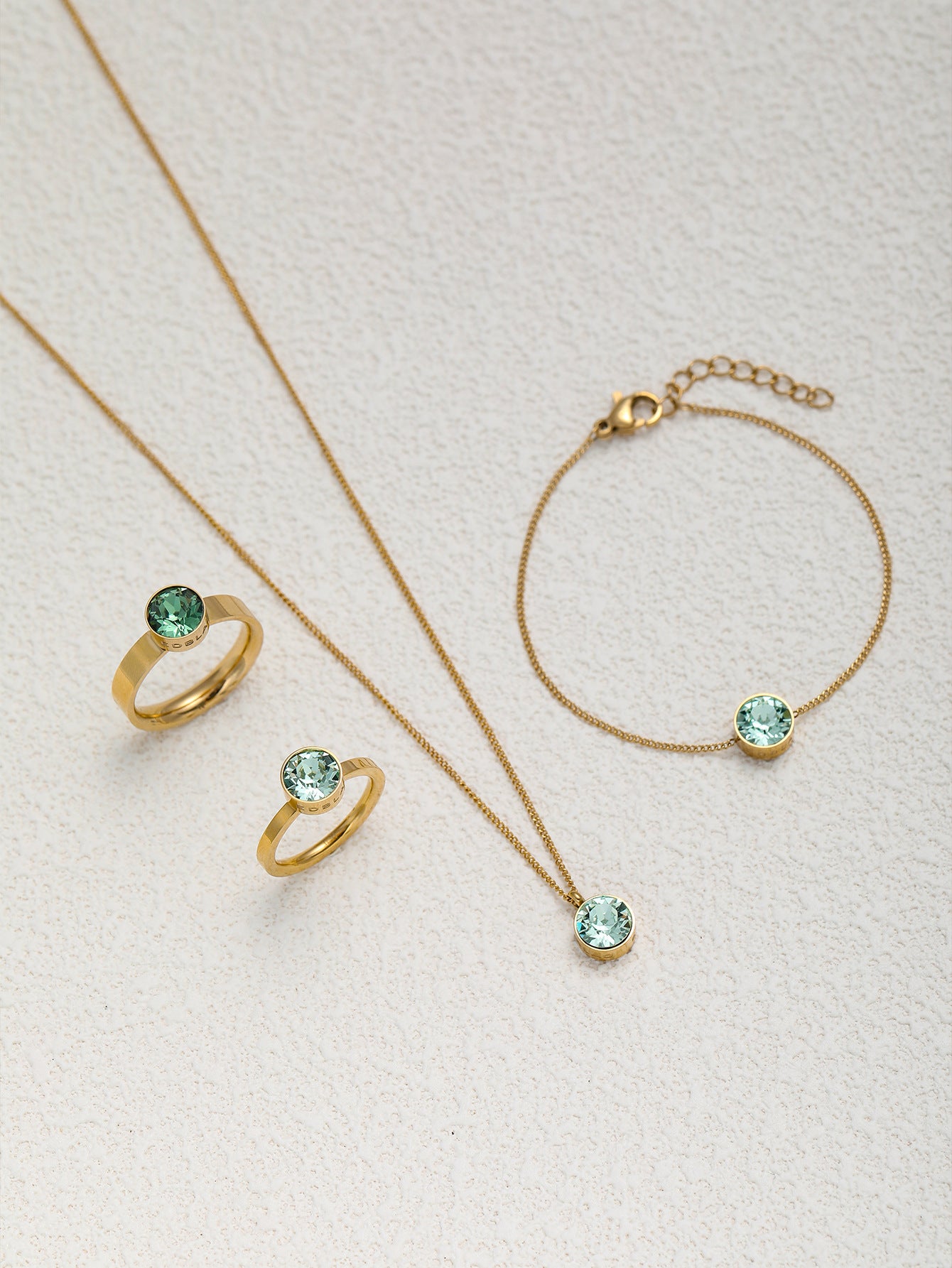 Zircon Pendant Jewelry Set Gold Plated Titanium Steel