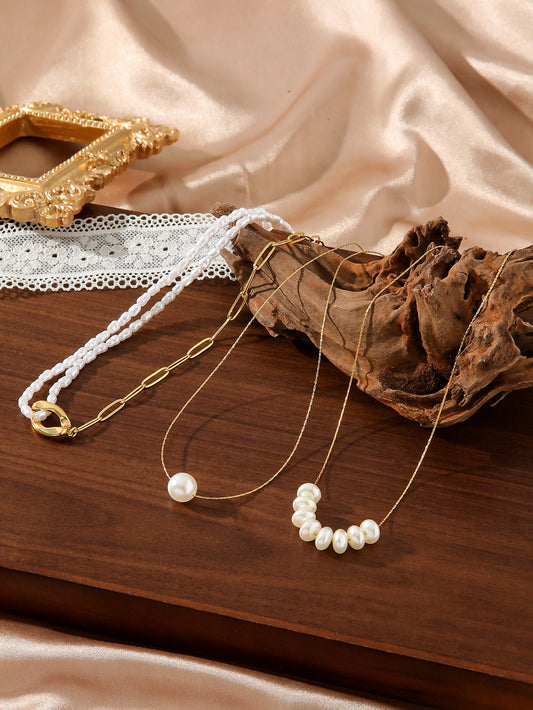 Elegant French Pearl Pendant Necklace