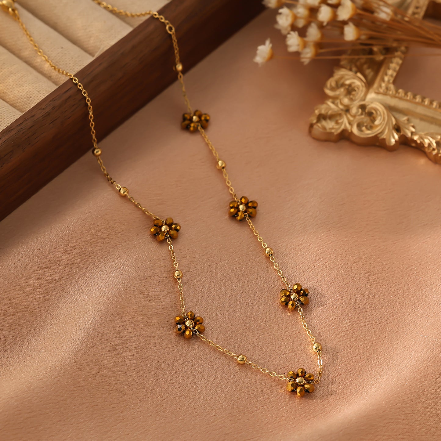 Dainty Colorful Flower Gold Necklace