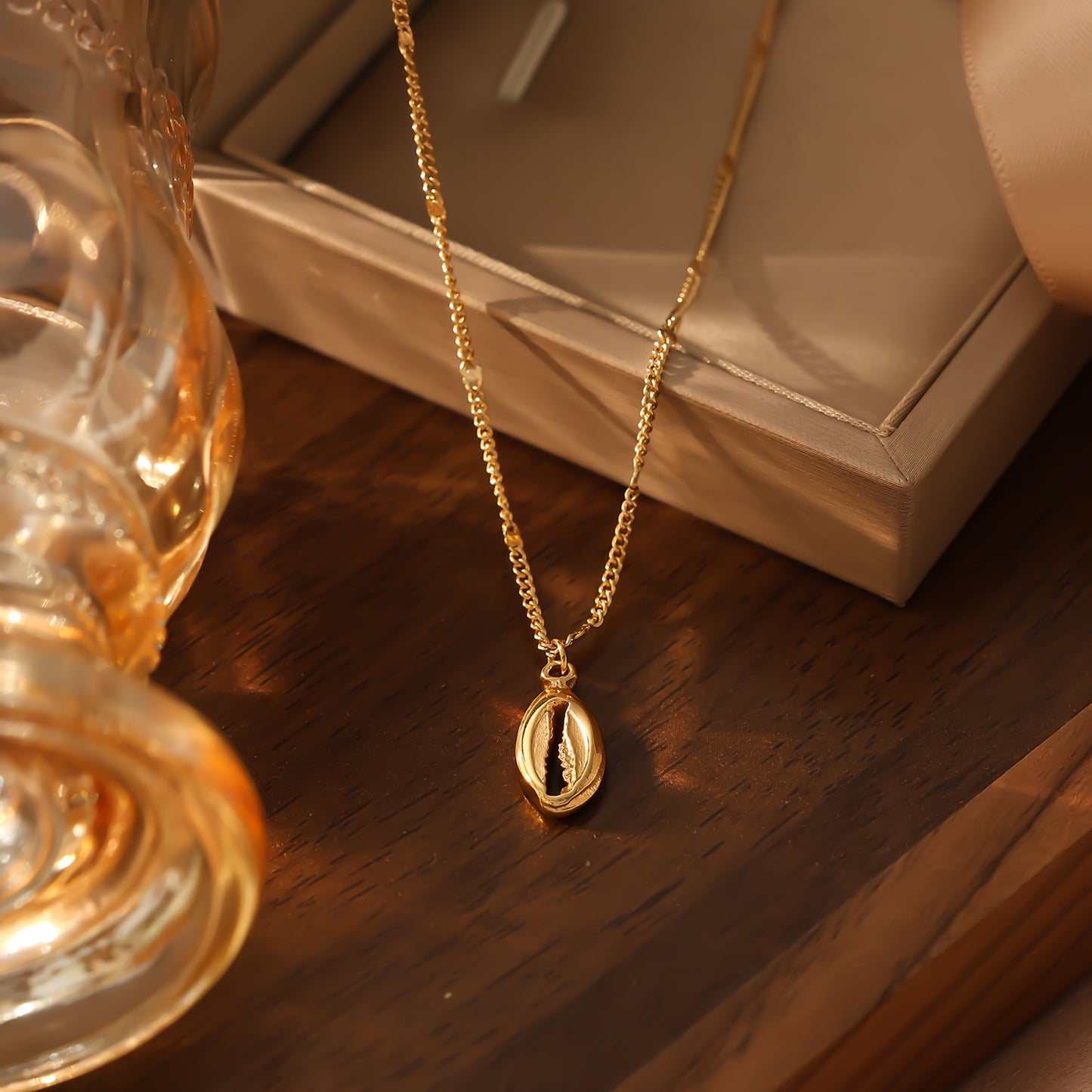 Minimal Gold Layered Necklace