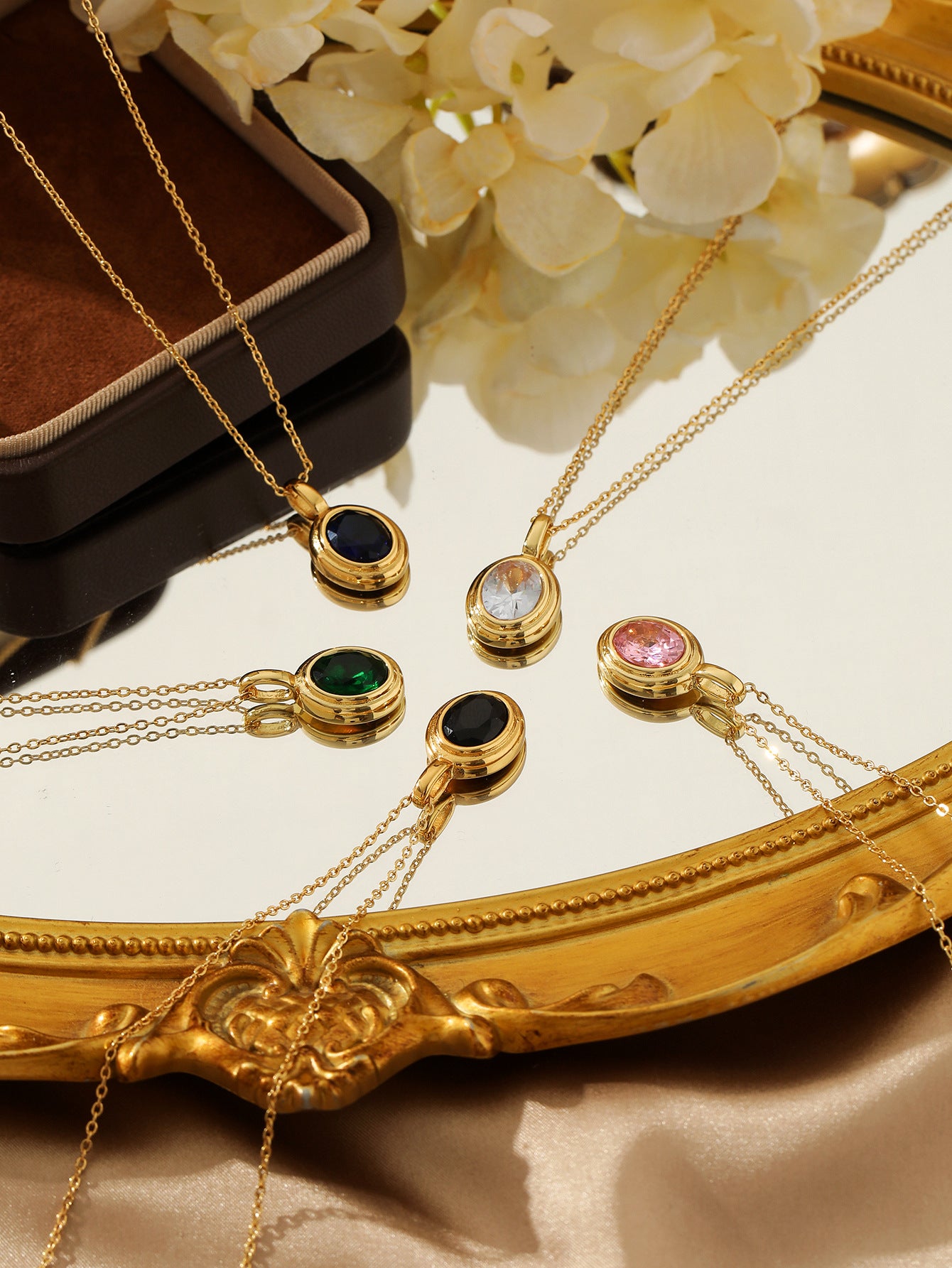 Vintage Gem Halo Pendant Necklace