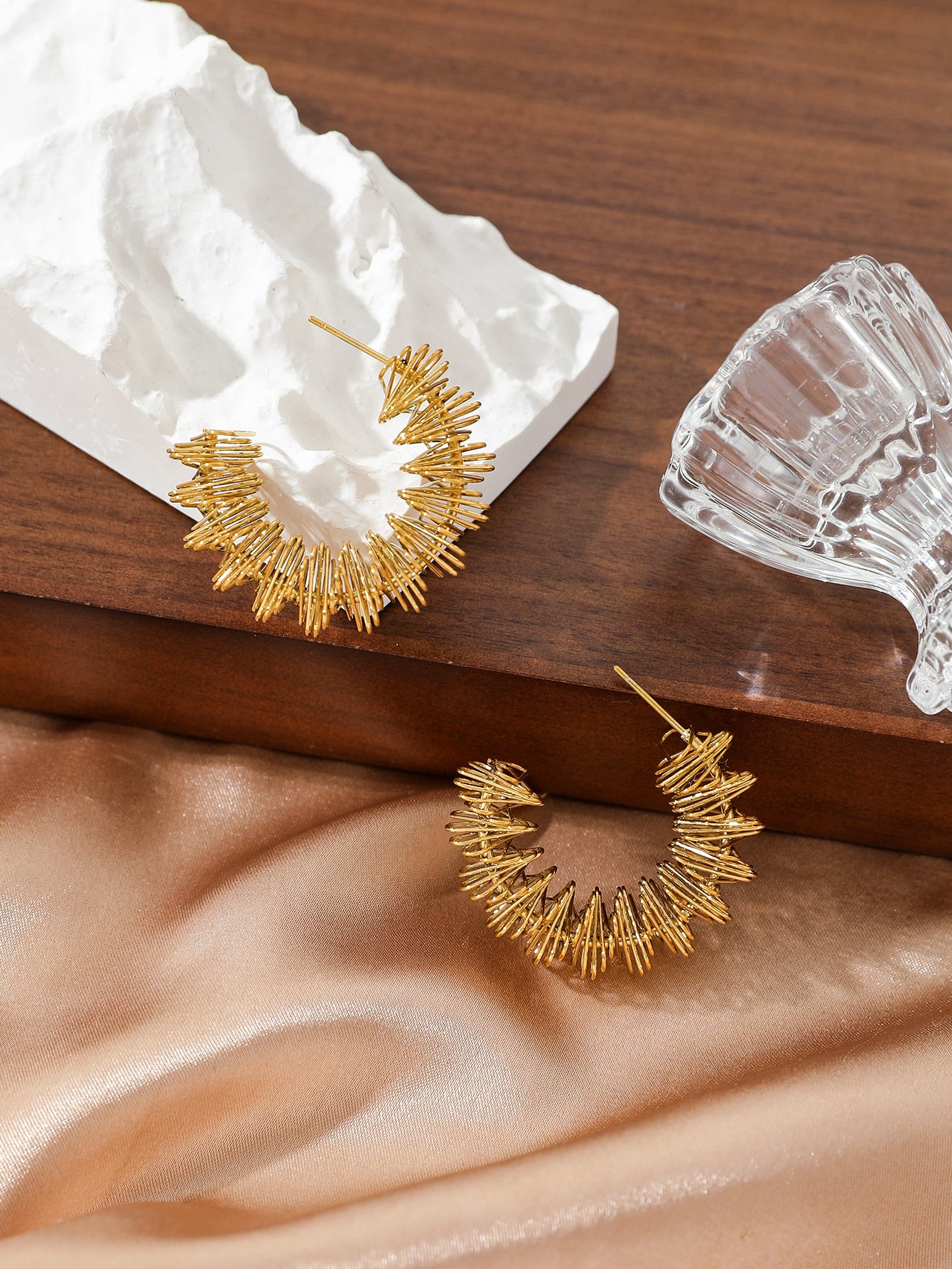 Chic Sun Wave Geometric Gold Earrings