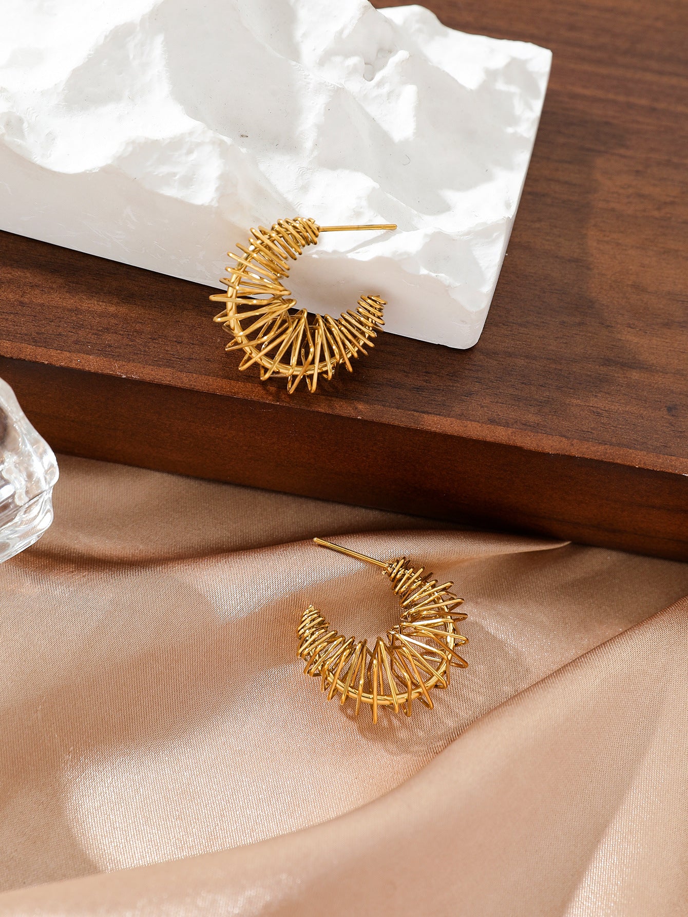 Chic Sun Wave Geometric Gold Earrings