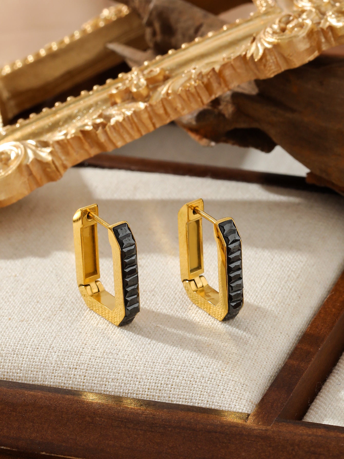Prism Edge Hoops